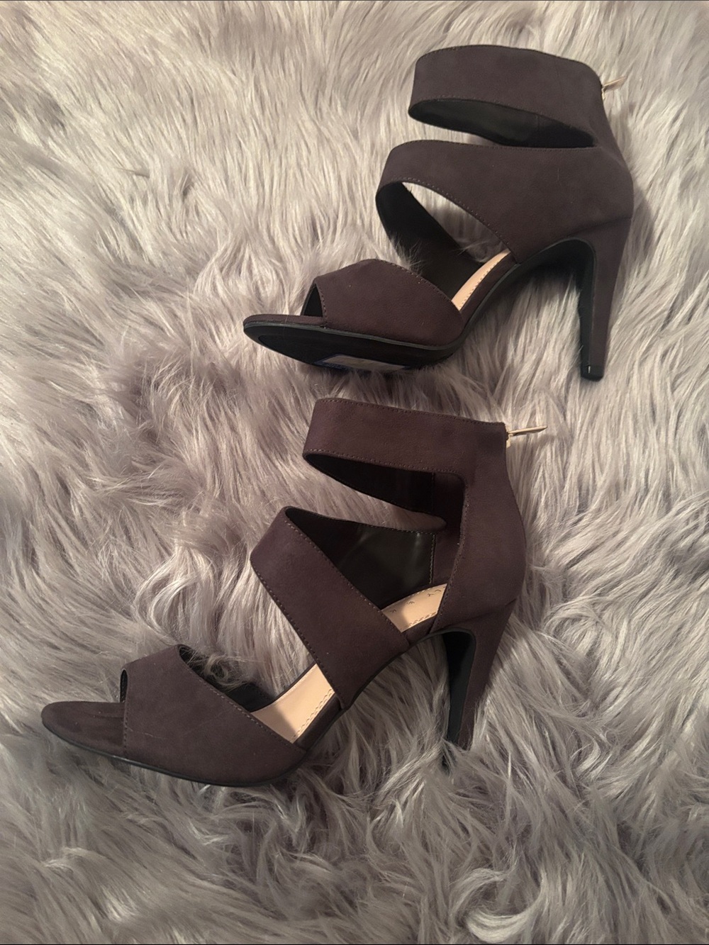 Kelly & Katie Strappy High Heel Sandals - Picture 3 of 5